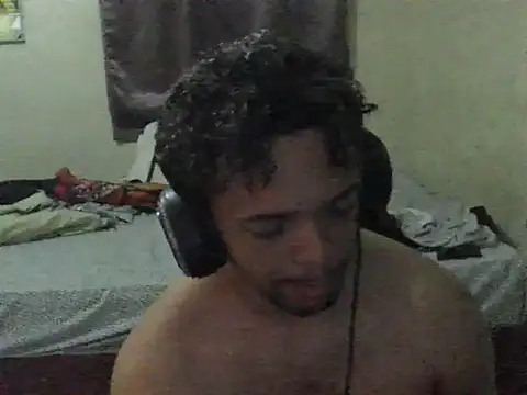 Rompeortoxxx online show from September 2025 03:18:02 AM