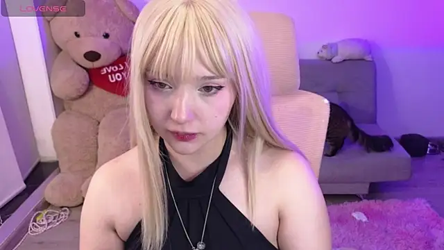 Snapshot of KuroChan420 chatting on May 2026 03:01:02 AM KuroChan420 online show from May 2026 03:01:02 AM