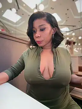 Belle    online show from February 2026 10:21:01 PM