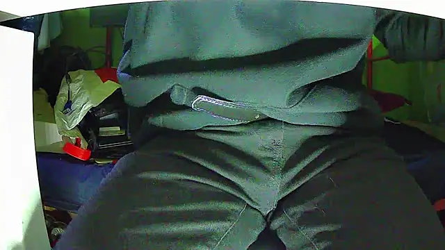 Snapshot of Walltaz chatting on January 2026 04:38:02 AM Walltaz online show from January 2026 04:38:02 AM