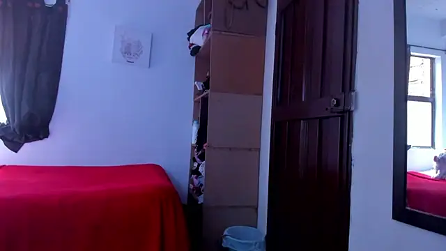 AlondraDiossa03 online show from December 2025 07:00:01 PM