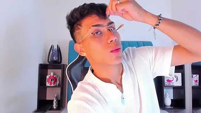 AlanNaughty online show from January 2025 08:59:02 PM