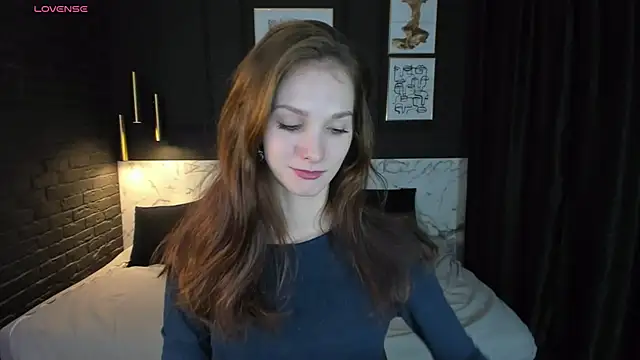 MirandaGlow online show from January 2025 05:43:01 AM