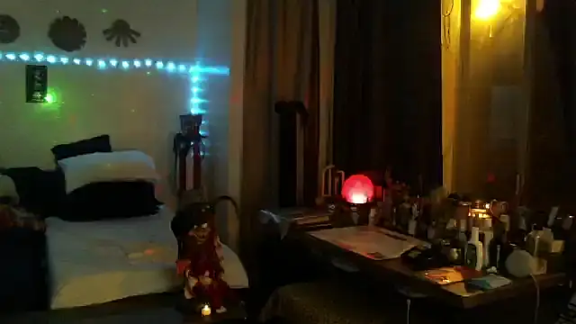 mycock2474u online show from September 2025 02:38:02 AM