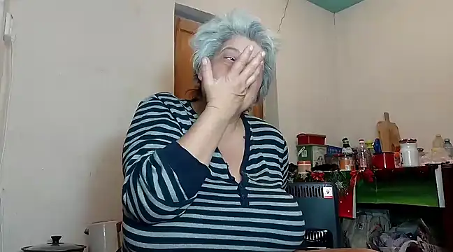 Snapshot of ExquisiteMature chatting on January 2025 06:13:01 PM ExquisiteMature online show from January 2025 06:13:01 PM