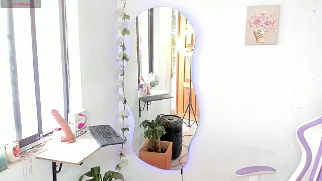 Snapshot of sofia_gold_ chatting on May 2026 02:03:01 PM sofia gold online show from May 2026 02:03:01 PM