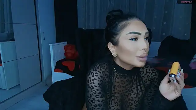 Snapshot of mistress_meryem chatting on May 2026 09:43:01 PM mistress meryem online show from May 2026 09:43:01 PM