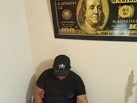 Snapshot of Malo666howard chatting on February 2026 04:24:01 AM Malo666howard online show from February 2026 04:24:01 AM