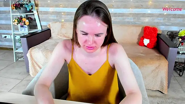 Snapshot of SusanSmit chatting on June 2026 06:56:02 PM SusanSmit online show from June 2026 06:56:02 PM