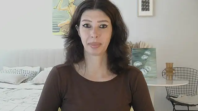 Snapshot of WhiteQueen888 chatting on June 2026 06:14:01 AM WhiteQueen888 online show from June 2026 06:14:01 AM