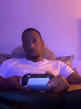 Tristris100 online show from October 2025 02:00:02 AM