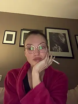 Snapshot of denisestar10 chatting on January 2025 05:19:02 AM denisestar10 online show from January 2025 05:19:02 AM