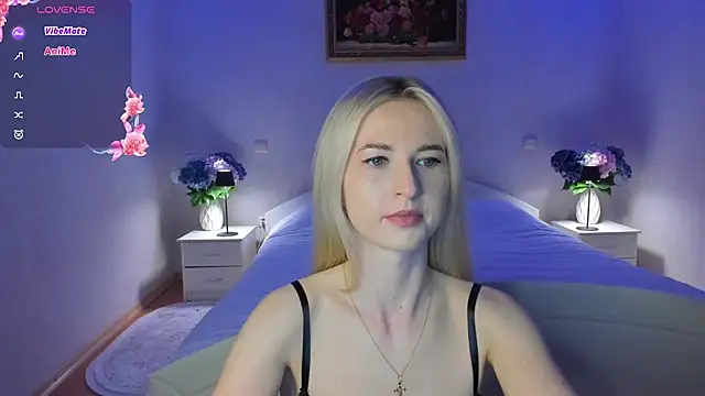 Snapshot of AnnaCarrera chatting on May 2026 08:49:01 PM AnnaCarrera online show from May 2026 08:49:01 PM