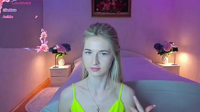 Snapshot of AnnaCarrera chatting on June 2026 08:22:01 PM AnnaCarrera online show from June 2026 08:22:01 PM