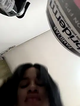 Snapshot of secretgreisy_ chatting on October 2025 09:24:02 PM secretgreisy online show from October 2025 09:24:02 PM