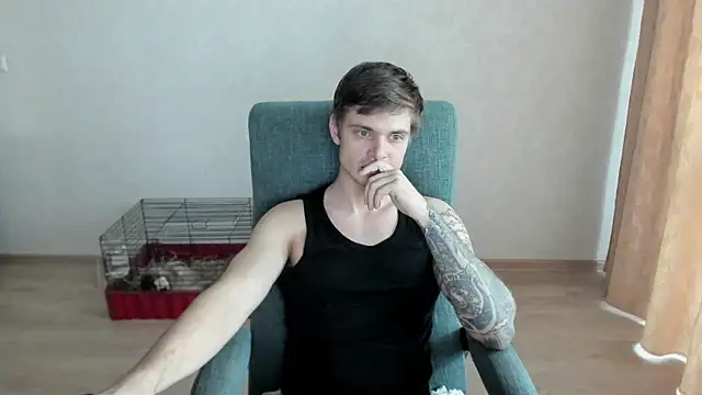 maks wolfis online show from April 2026 02:50:01 PM