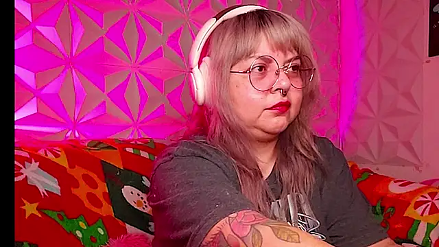 Satyn doll online show from December 2025 02:09:02 AM