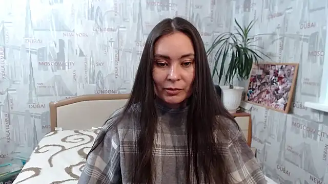 GinaQSoul online show from October 2025 10:07:01 AM