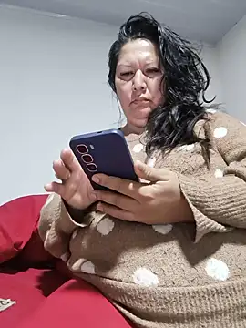 Snapshot of Brenda_Berck_ chatting on June 2026 10:36:02 AM Brenda Berck online show from June 2026 10:36:02 AM