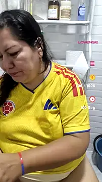 Snapshot of Brenda_Berck_ chatting on June 2026 12:00:01 PM Brenda Berck online show from June 2026 12:00:01 PM