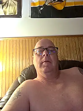 Snapshot of horny4you1 chatting on November 2025 12:05:02 PM horny4you1 online show from November 2025 12:05:02 PM