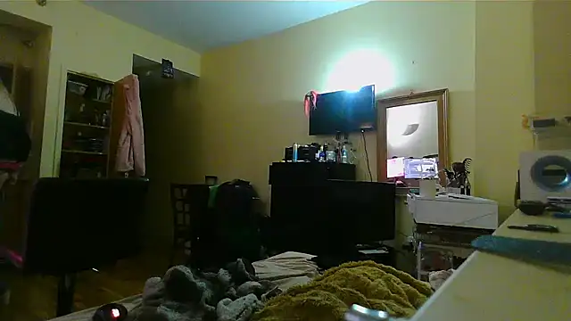 Snapshot of Mikela_Alexa chatting on January 2025 03:50:02 AM Mikela Alexa online show from January 2025 03:50:02 AM