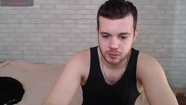 Snapshot of Alexxx_horny chatting on April 2026 07:22:01 AM Alexxx horny online show from April 2026 07:22:01 AM