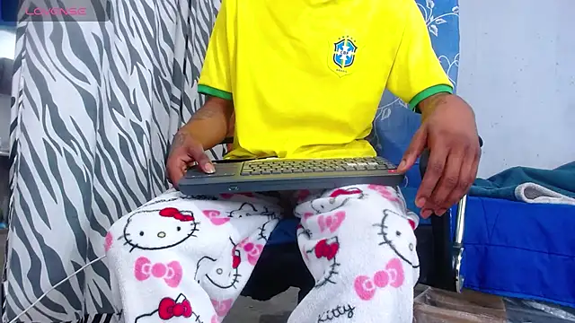 Snapshot of kilian_xx chatting on April 2026 09:57:02 AM kilian xx online show from April 2026 09:57:02 AM