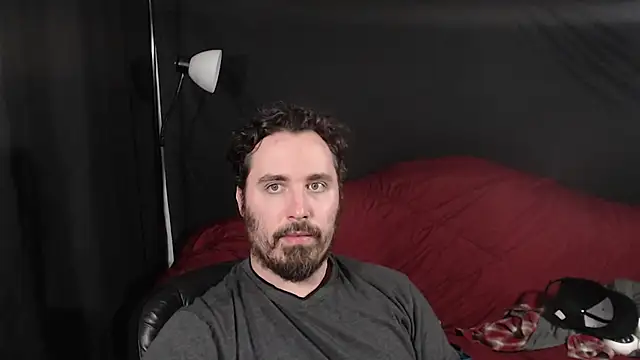 Metalstud online show from December 2024 02:47:01 AM