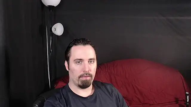 Metalstud online show from January 2025 07:27:01 PM