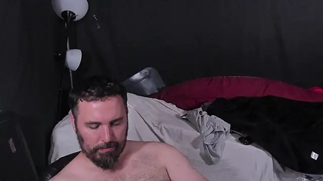 Metalstud online show from May 2026 02:51:02 AM