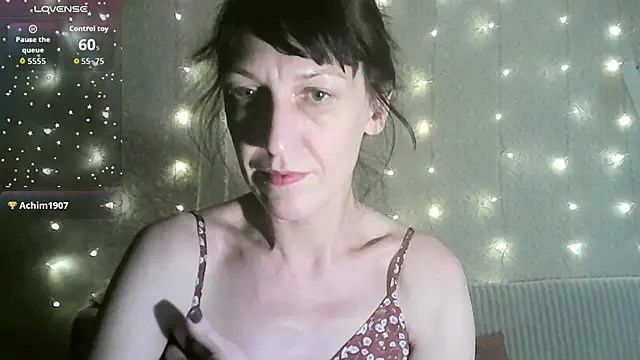 MarieODahliaS online show from November 2025 08:05:02 AM