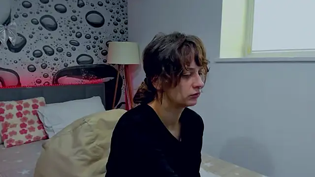 AlmaFancy online show from April 2026 05:30:01 AM