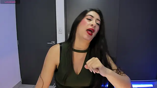 MeganWhite3 online show from November 2025 03:53:02 AM