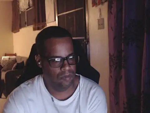 thesugar32 online show from November 2025 02:06:01 AM