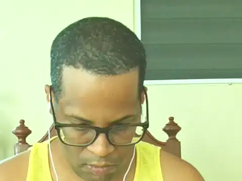 thesugar32 online show from April 2026 12:50:01 PM