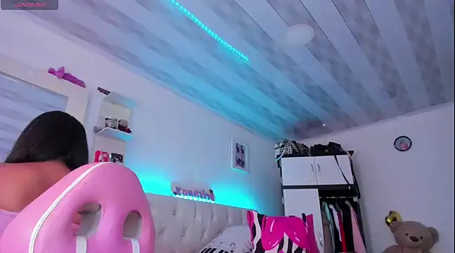 briitany hot online show from March 2025 01:46:01 PM