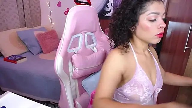 MarilynJones online show from February 2025 06:52:02 AM