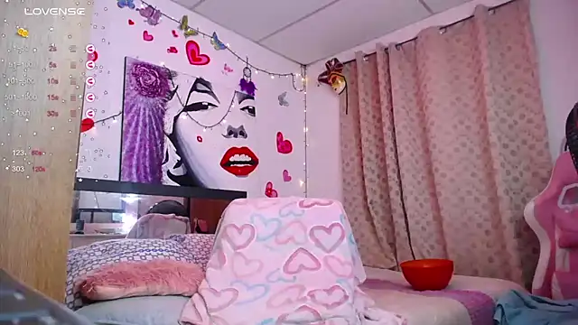 MarilynJones online show from March 2025 06:49:02 AM