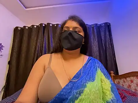 Snapshot of Love_4Sex chatting on February 2025 05:12:01 AM Love 4Sex online show from February 2025 05:12:01 AM