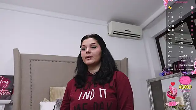 Snapshot of LexyRene chatting on March 2026 12:33:02 PM LexyRene online show from March 2026 12:33:02 PM