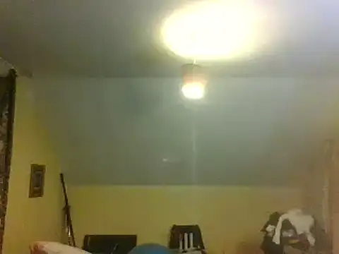 Snapshot of londonfuckwhore chatting on February 2025 10:53:01 PM londonfuckwhore online show from February 2025 10:53:01 PM