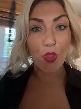 LittleMissEeve online show from September 2025 09:14:02 PM