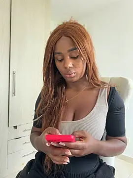 katherin cruz  online show from April 2026 05:43:02 PM