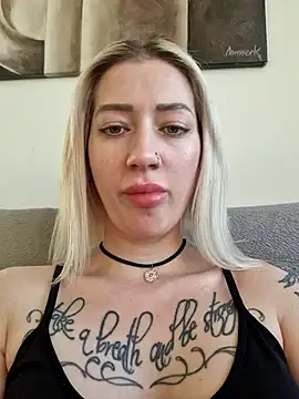 Fuck-Gina online show from March 2025 04:11:01 PM