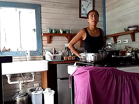 Luna-Natural online show from December 2024 01:39:02 PM