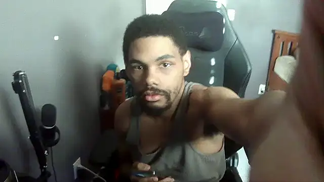 Neovergil0 online show from October 2025 08:42:02 PM