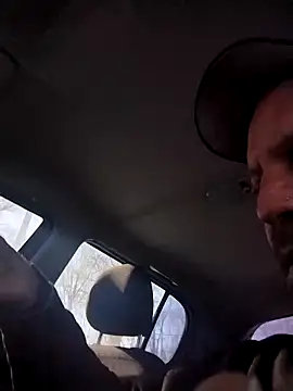 trucker1979 online show from February 2026 06:28:02 PM