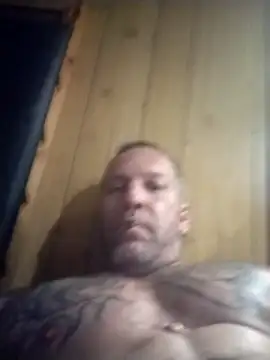 Snapshot of trucker1979 chatting on May 2026 04:07:02 AM trucker1979 online show from May 2026 04:07:02 AM
