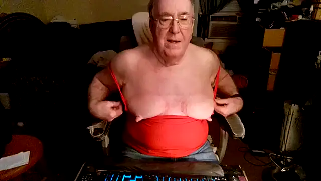 Toastir online show from October 2025 08:22:02 PM